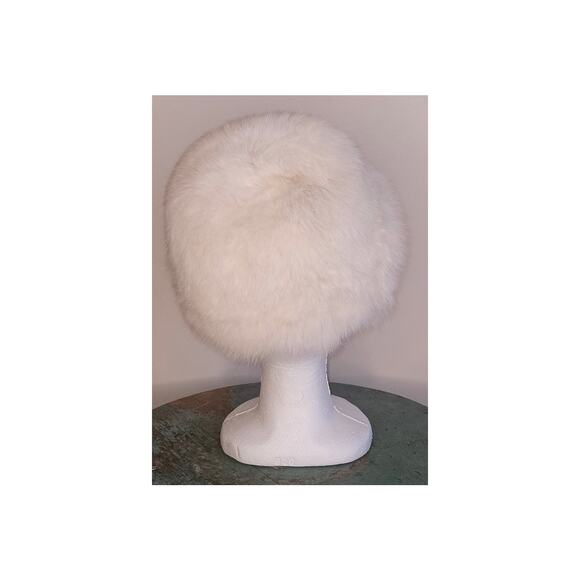 Vintage Gwen Pennington White Rabbit Fur Hat, 22" - Picture 3 of 4
